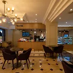 Berr Hotel 4*